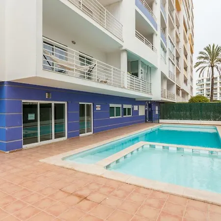 Blue Rocha Apartment *